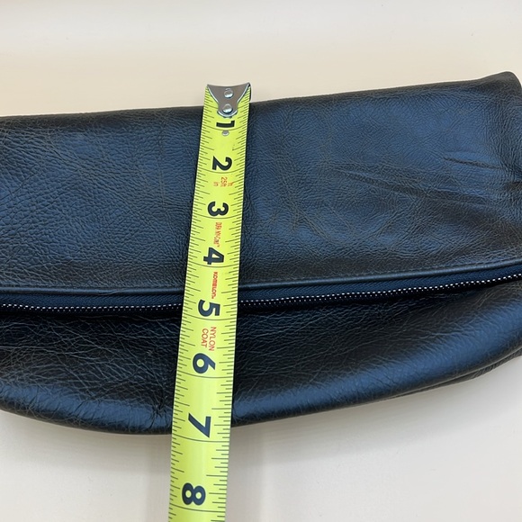 Mbukii Folded Pouch Clutch - Picture 10 of 11